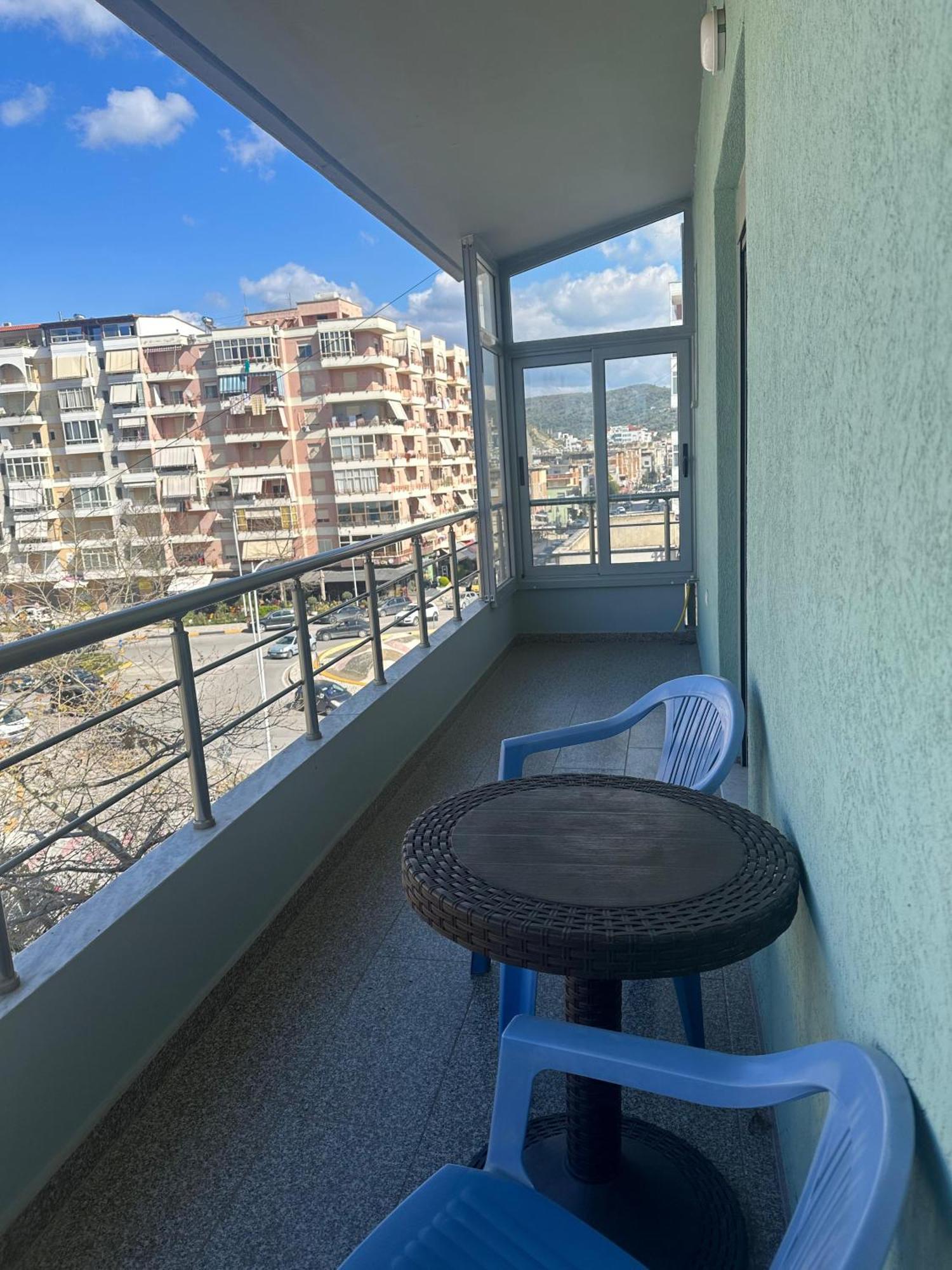 Vlora Central & Comfy Apartment Exteriör bild